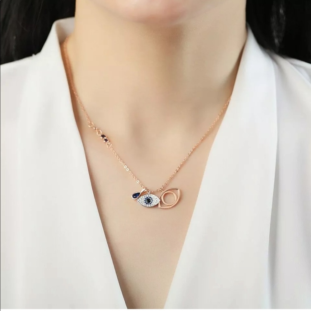 #1 Seller ✨ Evil Eye  Protection Necklace 😍✨ - Picture 2 of 12